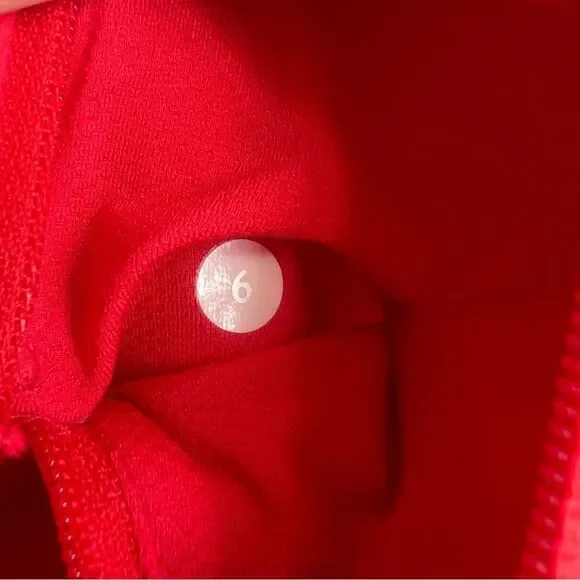 Lululemon Run Toasty Tech Pullover Love Red Size 6 1/4 Zip Running Jacket Shirt - Picture 12 of 15